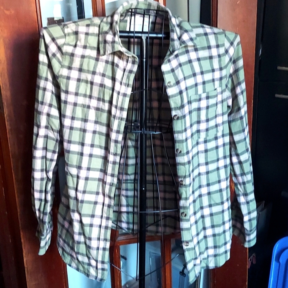 Flannel shirt